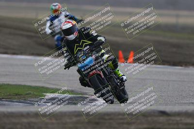 media/Nov-29-2025-TrackDaz (Sat) [[10ae2d9bce]]/B Group/Session 3 (Outside Grapevine)/